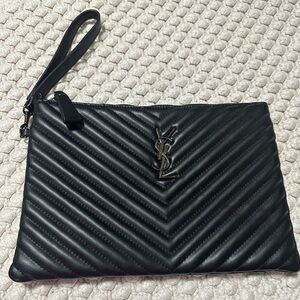 Cassandre MatelassÃ© Tablet Pouch in Quilted Leather